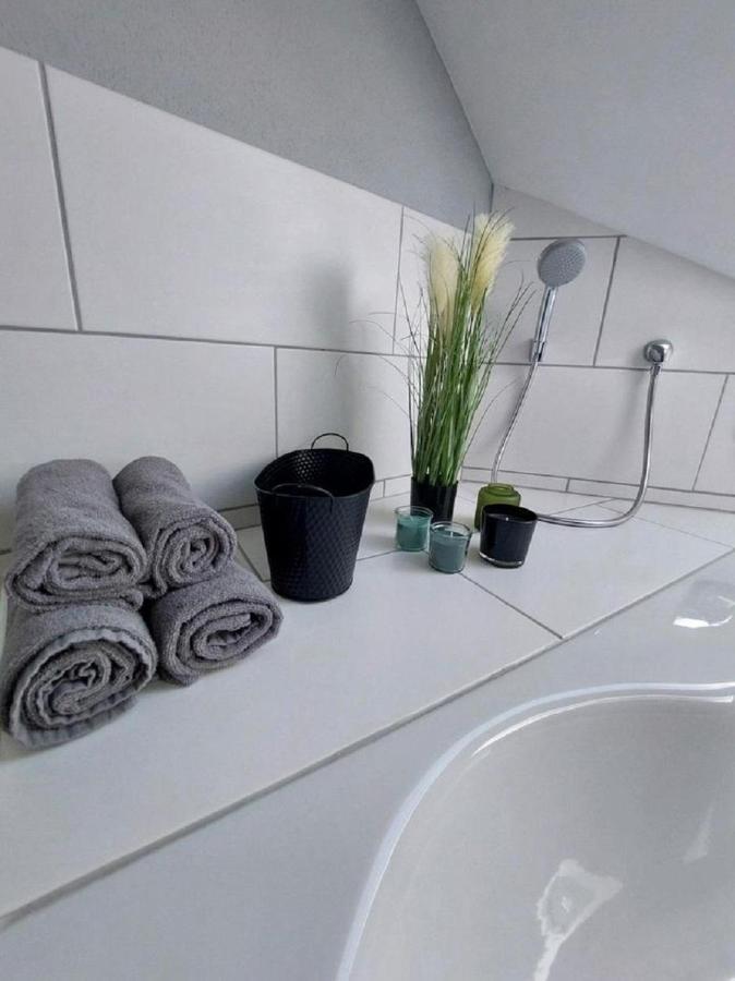 Ferienwohnung Uljana Schweich Exteriör bild