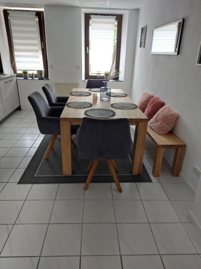 Ferienwohnung Uljana Schweich Exteriör bild
